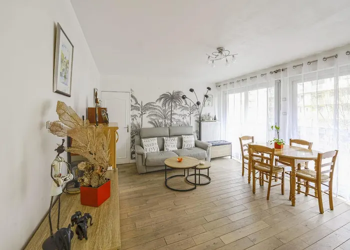 Appartement Labrouste Et Son Balcon - Welkeys